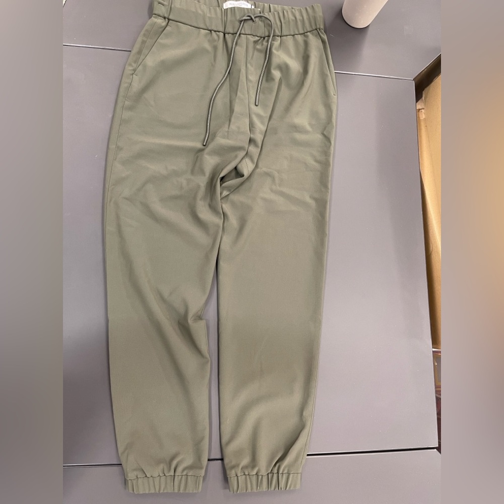 Women’s Olive Green Jogger Pants